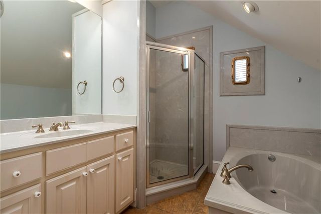 705 Hernando Place, Dauphin Island, AL 36528