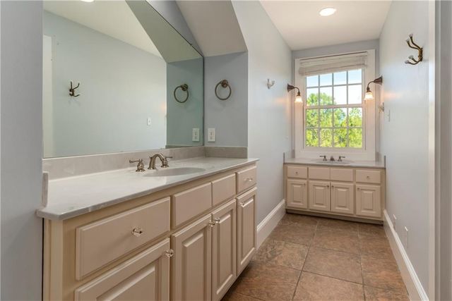 705 Hernando Place, Dauphin Island, AL 36528