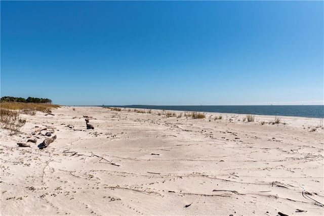 705 Hernando Place, Dauphin Island, AL 36528