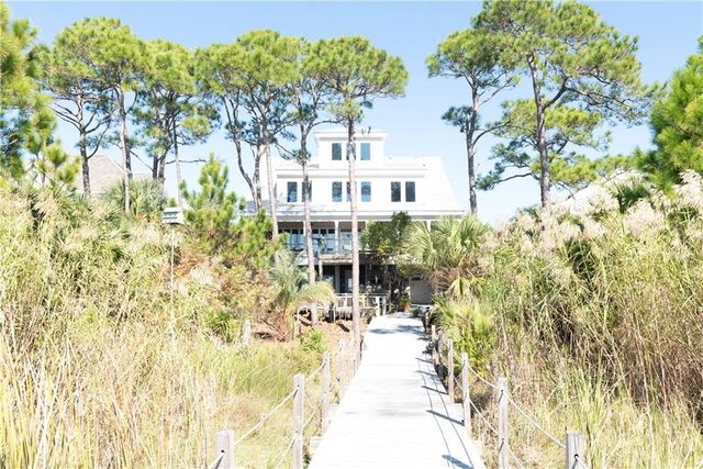 705 Hernando Place, Dauphin Island, AL 36528