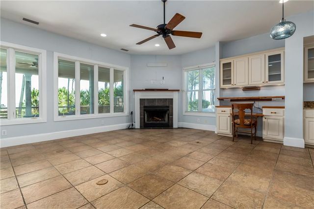 705 Hernando Place, Dauphin Island, AL 36528