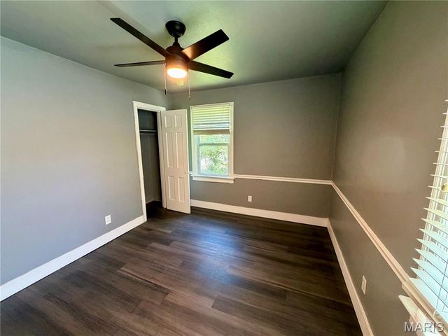 7121 Lamont Drive, Flordell Hills, MO 63136