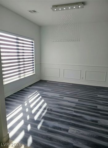 6975 Docile Daybreak Court, Las Vegas, NV 89156