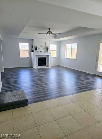 6975 Docile Daybreak Court, Las Vegas, NV 89156