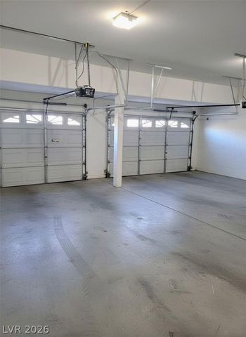 6975 Docile Daybreak Court, Las Vegas, NV 89156