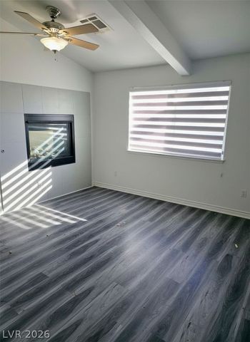 6975 Docile Daybreak Court, Las Vegas, NV 89156