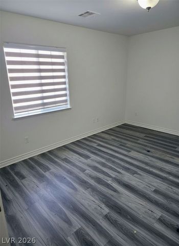 6975 Docile Daybreak Court, Las Vegas, NV 89156