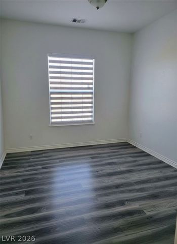 6975 Docile Daybreak Court, Las Vegas, NV 89156