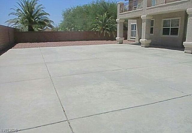 6975 Docile Daybreak Court, Las Vegas, NV 89156