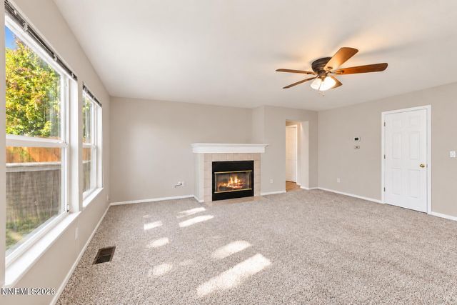 865 Francesca Way, Sparks, NV 89436
