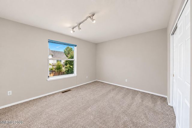 865 Francesca Way, Sparks, NV 89436