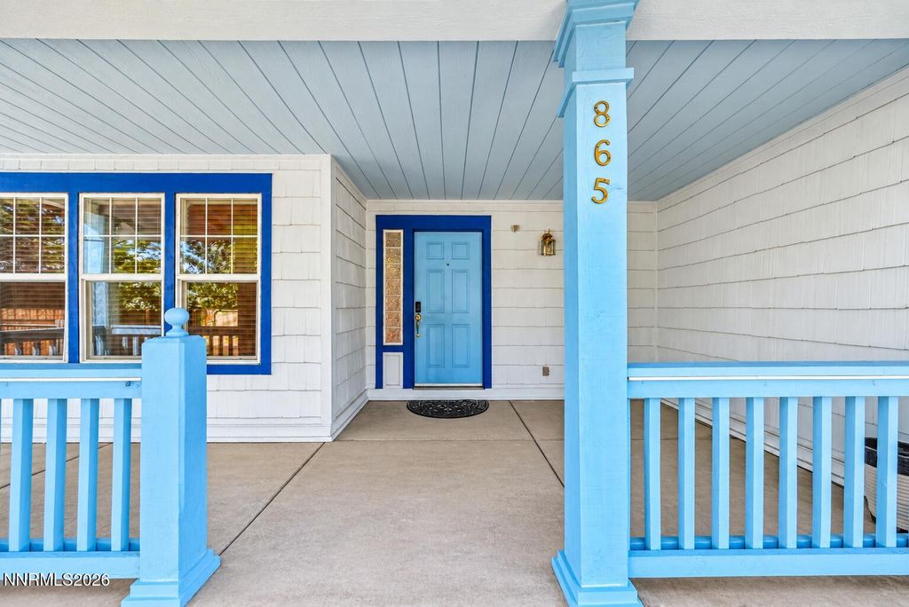 865 Francesca Way, Sparks, NV 89436