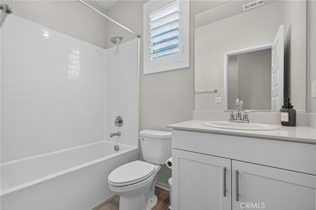 19154 River Rock Ct, Lake Elsinore, CA 92532