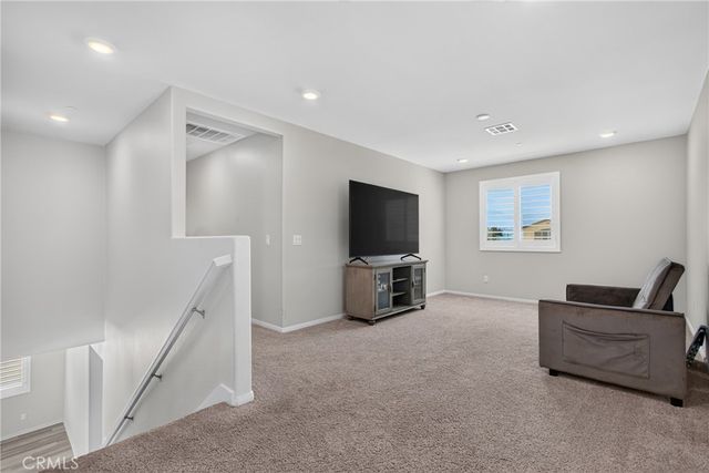 19154 River Rock Ct, Lake Elsinore, CA 92532