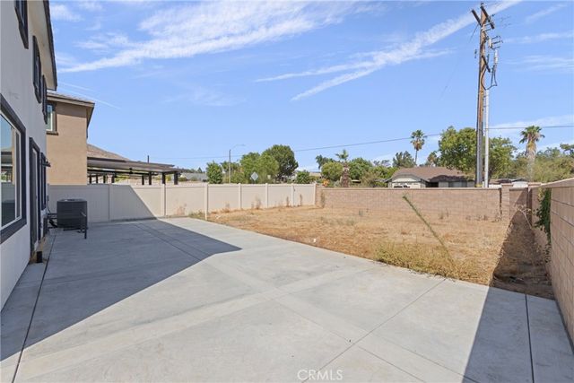 19154 River Rock Ct, Lake Elsinore, CA 92532
