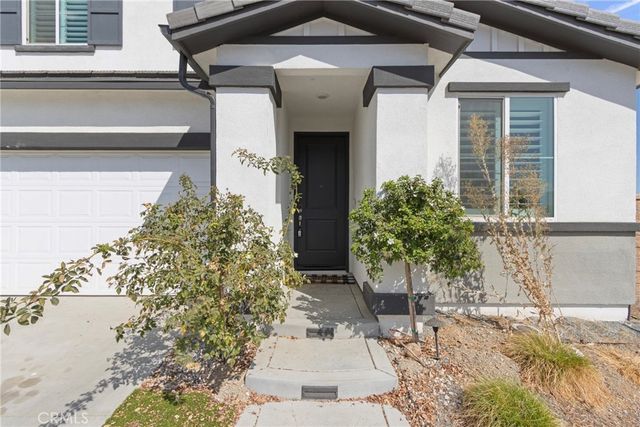 19154 River Rock Ct, Lake Elsinore, CA 92532