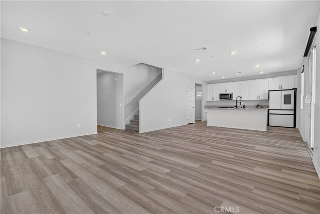 19154 River Rock Ct, Lake Elsinore, CA 92532