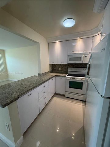 421 Tilford T 421 421, Deerfield Beach, FL 33442