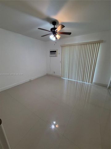 421 Tilford T 421 421, Deerfield Beach, FL 33442
