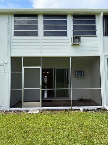 421 Tilford T 421 421, Deerfield Beach, FL 33442