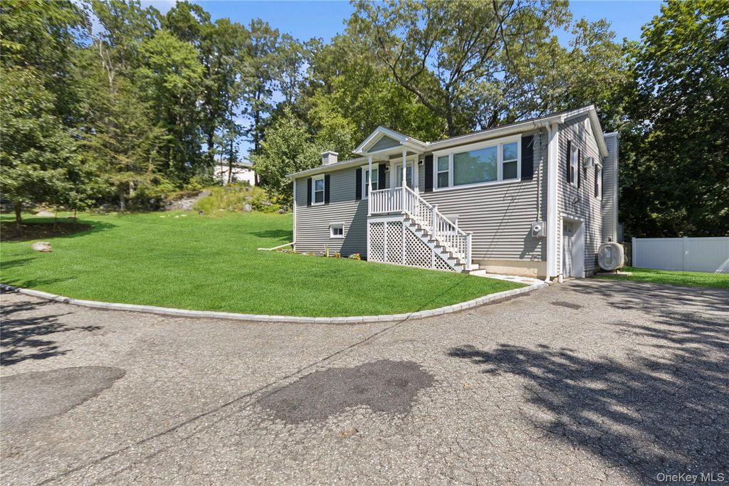 14 Garfield Drive, Patterson, NY 12563