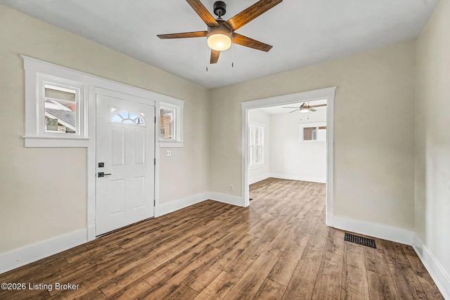 3 Eutropia Ct, Louisville, KY 40208