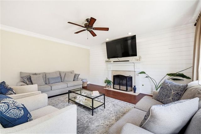 1235 Vinings Place Point, Mableton, GA 30126