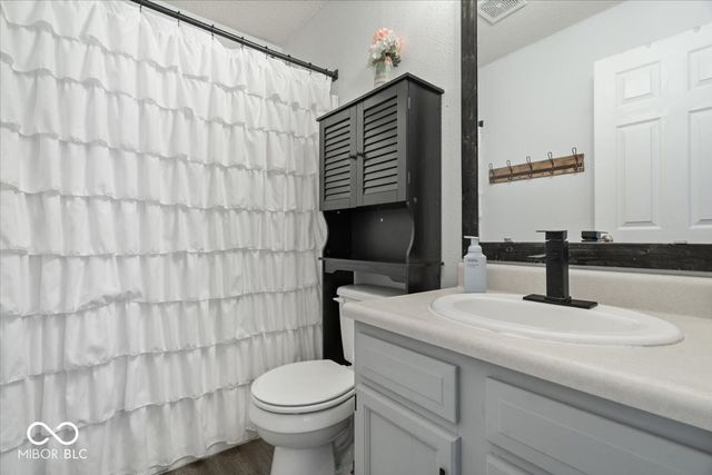 15320 Fawn Meadow Drive, Noblesville, IN 46060