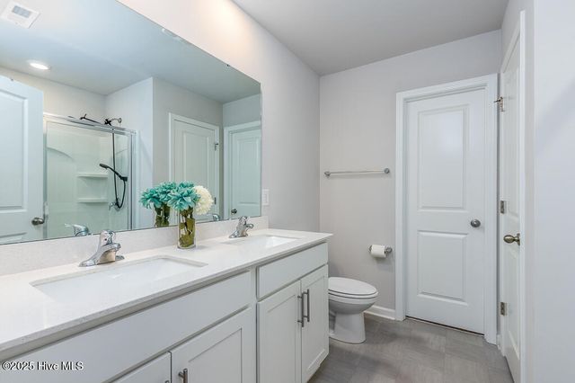 106 Featherstone Lane, New Bern, NC 28562