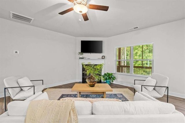 459 Saddle Crest Court, Bremen, GA 30110