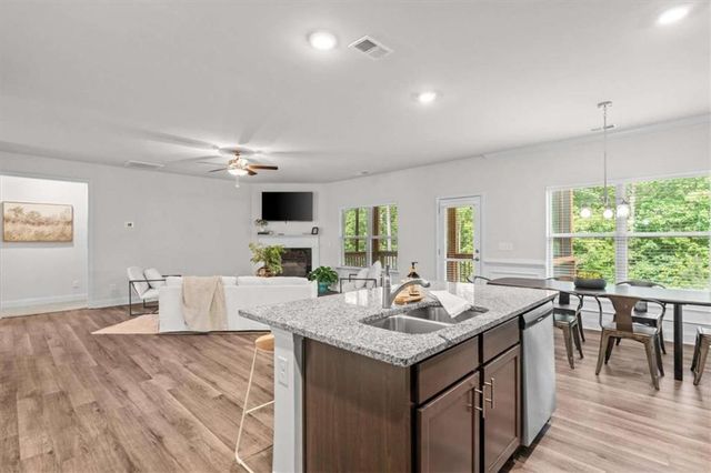 459 Saddle Crest Court, Bremen, GA 30110