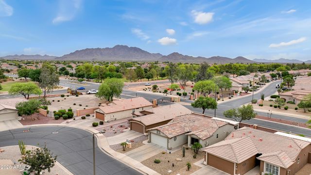 3959 E LA COSTA Drive, Chandler, AZ 85249