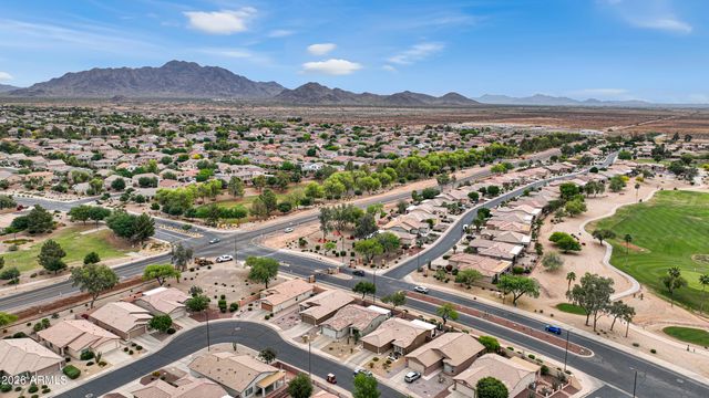 3959 E LA COSTA Drive, Chandler, AZ 85249