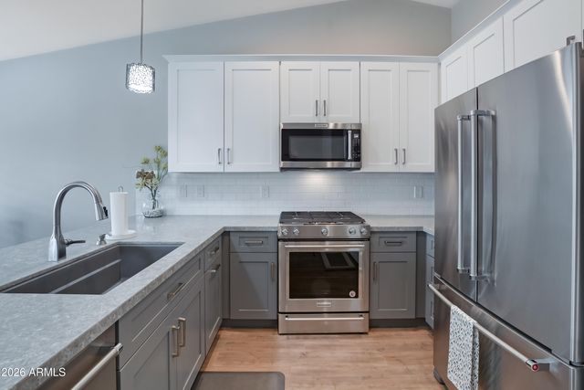 3959 E LA COSTA Drive, Chandler, AZ 85249