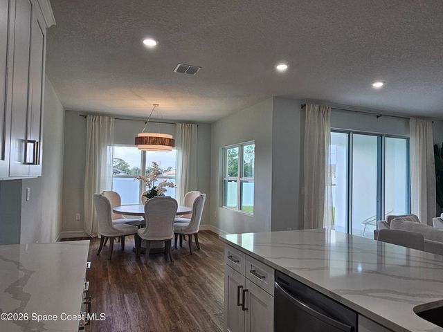 361 Del Rey Street NE, Palm Bay, FL 32907