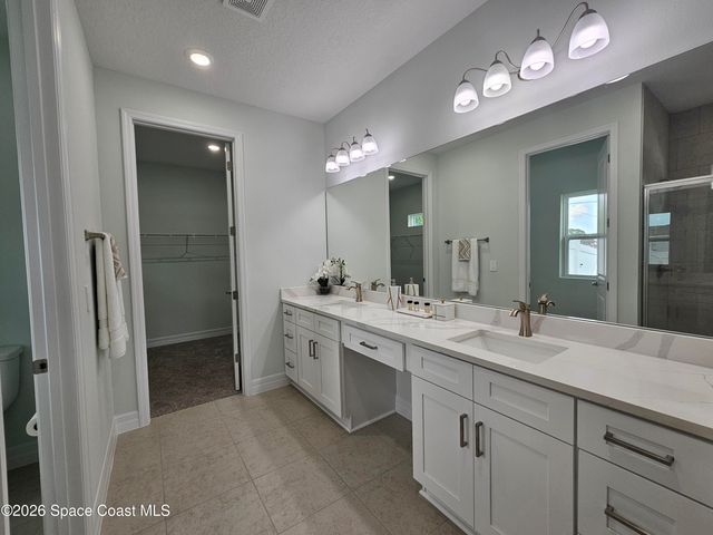 361 Del Rey Street NE, Palm Bay, FL 32907