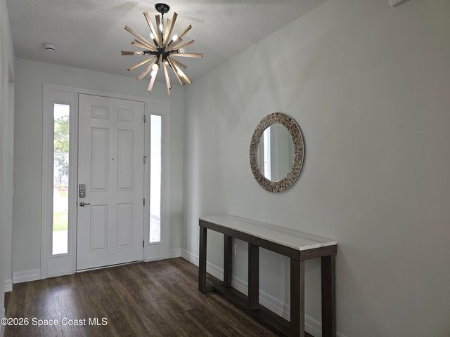 361 Del Rey Street NE, Palm Bay, FL 32907