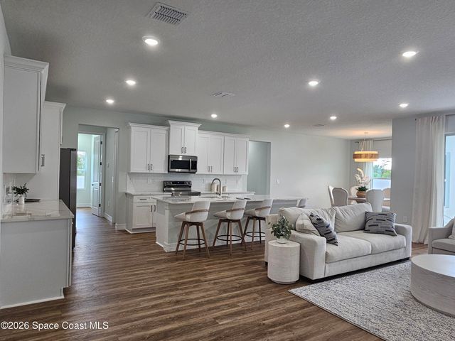 361 Del Rey Street NE, Palm Bay, FL 32907