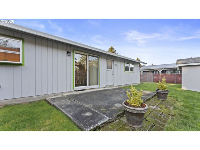 816 Ne 193RD Ave, Portland, OR 97230