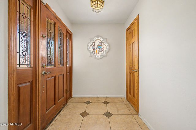 5131 W CHRISTY Drive, Glendale, AZ 85304