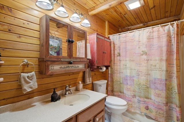 856 Matteson Road, Bennington, VT 05201