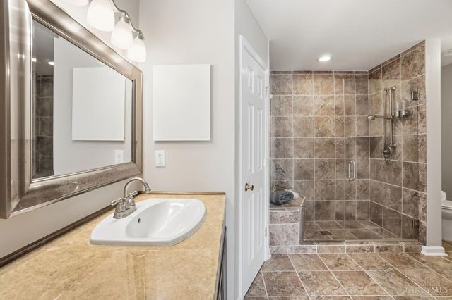 3154 Vineyard Court, Deerfield Twp., OH 45039