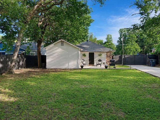 2401 Lillian Street, Fort Worth, TX 76111