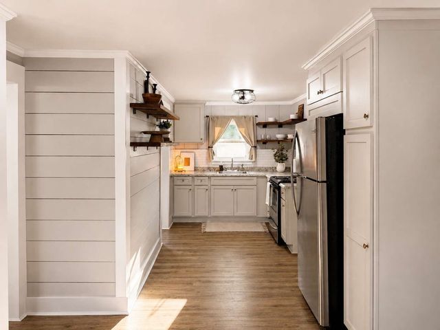 2401 Lillian Street, Fort Worth, TX 76111