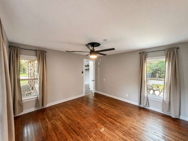 2401 Lillian Street, Fort Worth, TX 76111