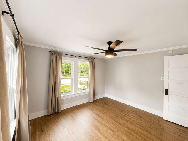 2401 Lillian Street, Fort Worth, TX 76111