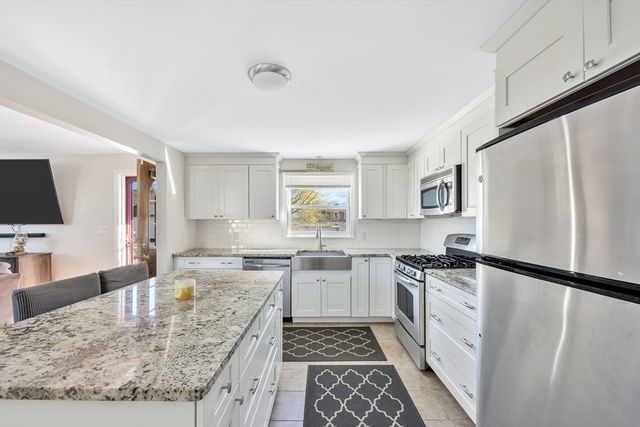 2165 Pleasant Street, Dighton, MA 02715