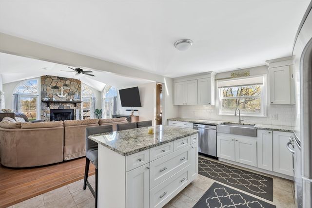 2165 Pleasant Street, Dighton, MA 02715