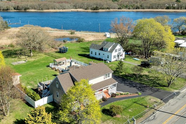 2165 Pleasant Street, Dighton, MA 02715