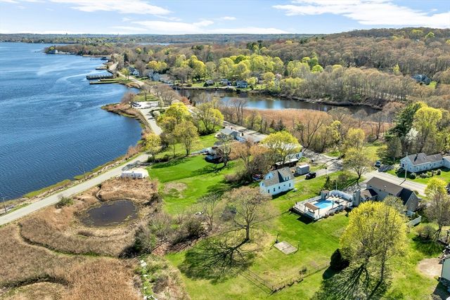 2165 Pleasant Street, Dighton, MA 02715